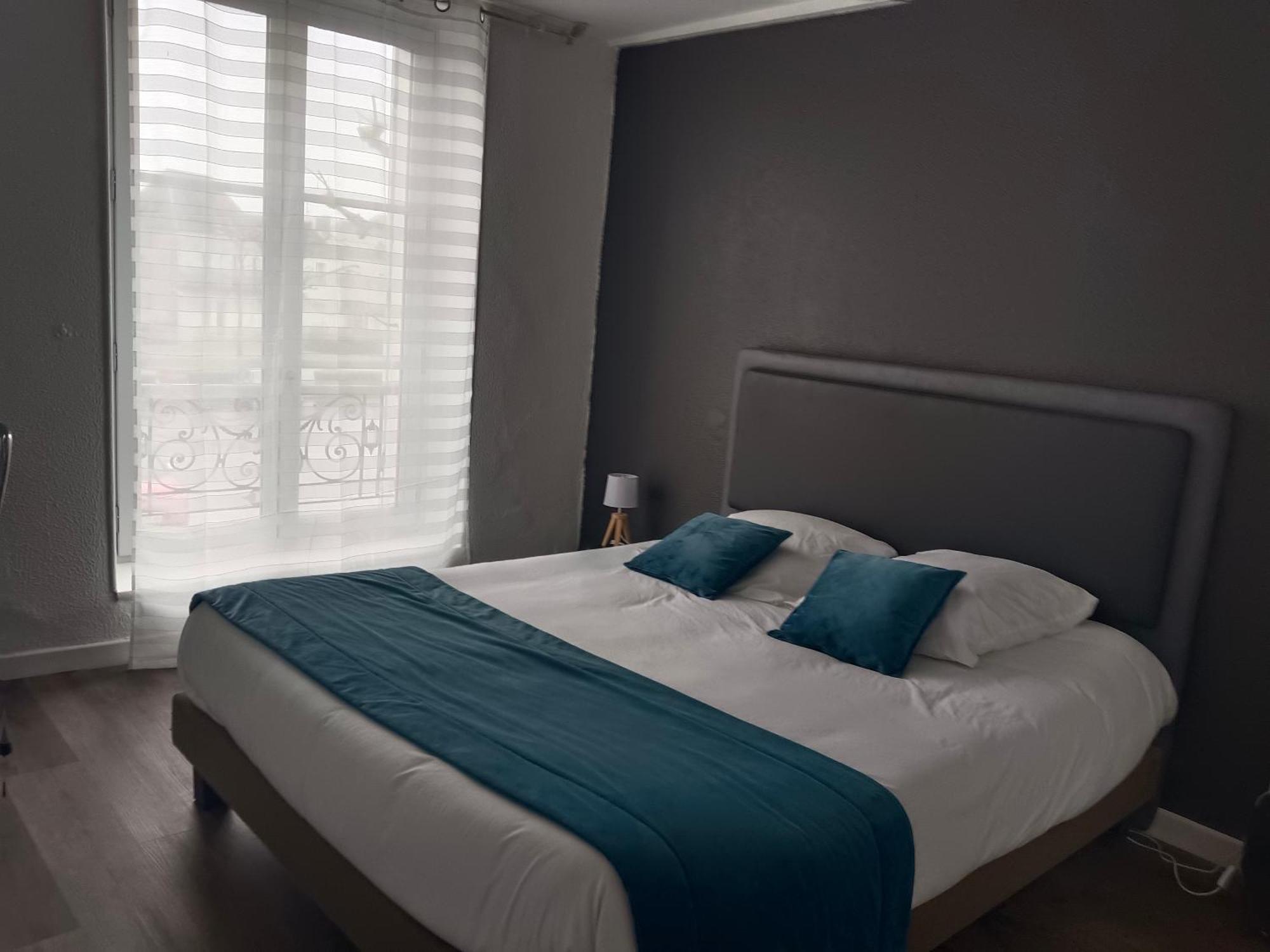 Hotel De France Vatan Exterior photo